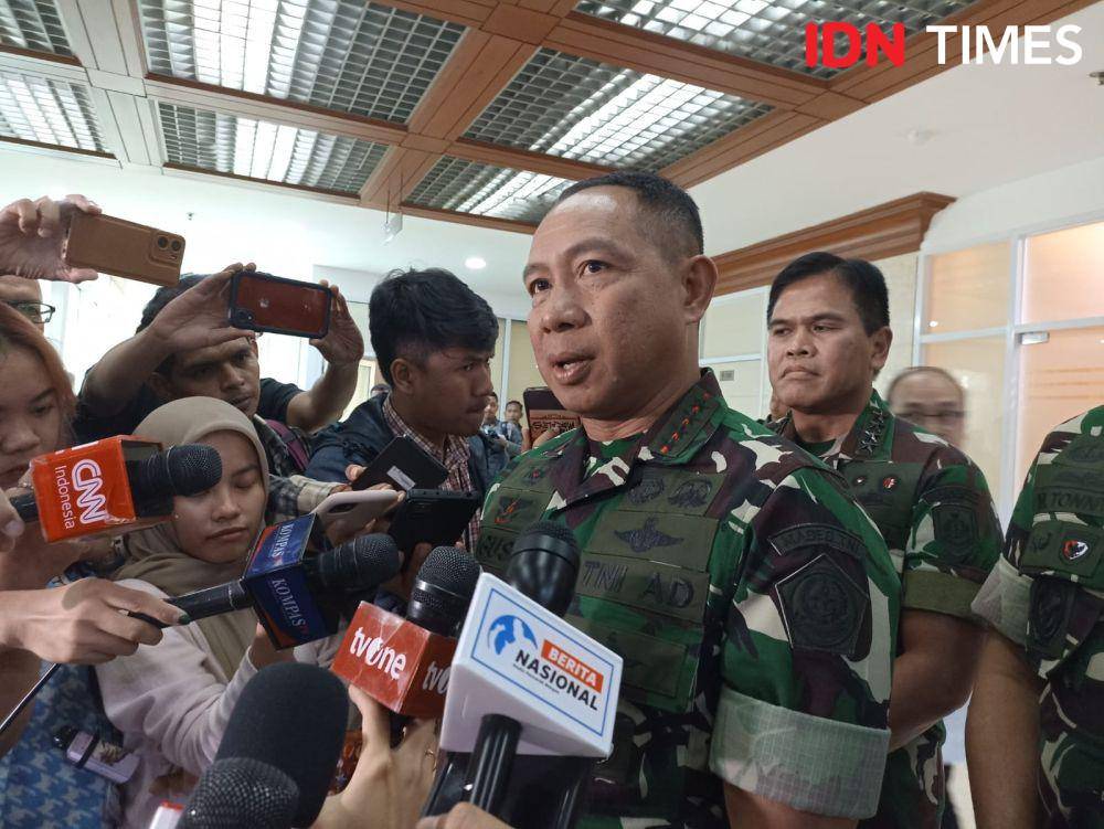 Panglima TNI Jenderal Agus Subiyanto bicara mengenai urgensi wacana pembentukan matra keempat. (IDN Times/Amir Faisol)