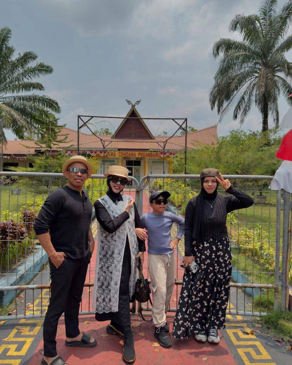 potret keluarga Gen Halilintar (instagram.com/genifaruk)