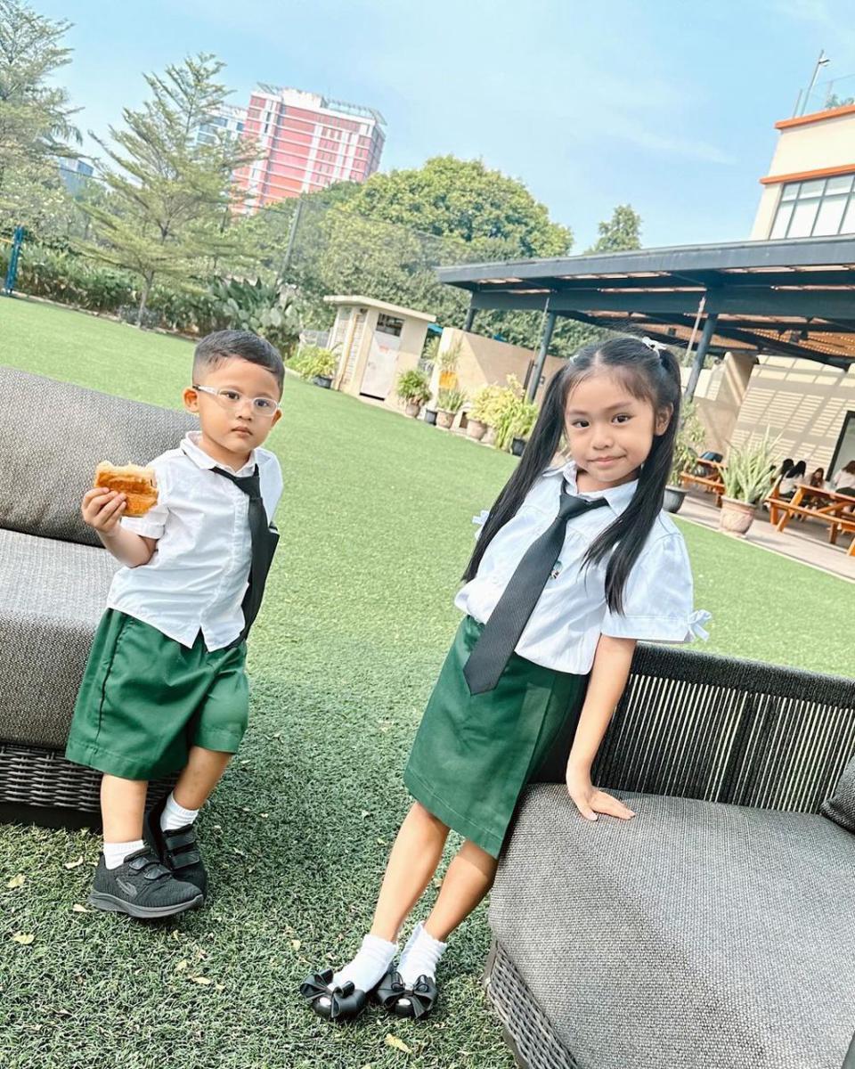 potret keluarga Anissa Aziza (instagram.com/anissaaziza)