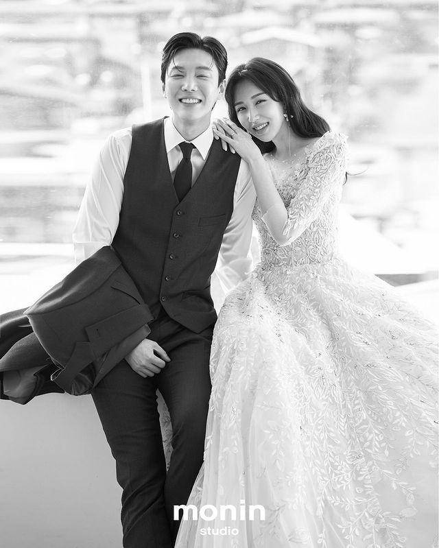 potret pernikahan Yejun dan T-ae (instagram.com/moninstudio)