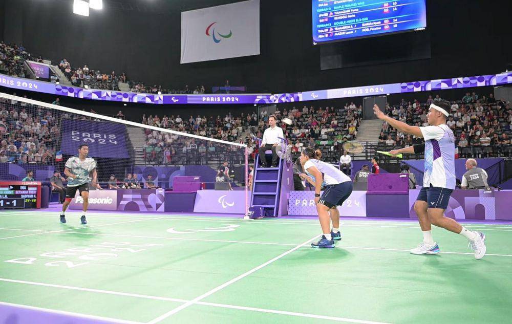 Hikmat Ramdani-Leani Ratri Oktila peraih mendali emas di Paralimpiade Paris 2024. (Dok/Bidang Media dan Humas NPC Indonesia)