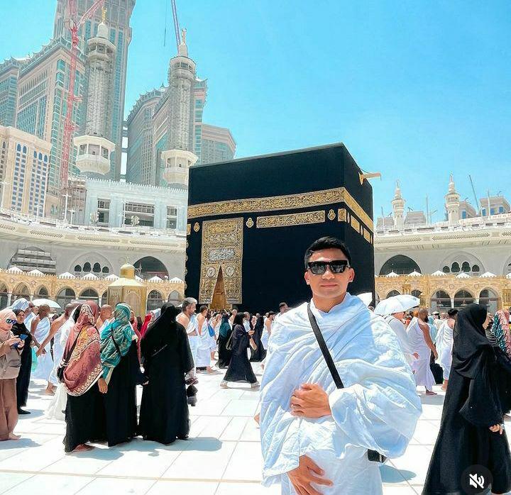 pemain Timnas Indonesia umrah sebelum bertanding dengan Arab Saudi (instagram.com/asnawi_bhr)