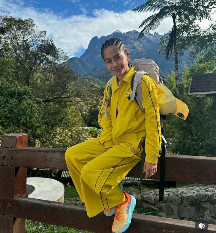 potret Farida Nurhan mendaki Gunung Kinabalu (instagram.com/farida.nurhan)