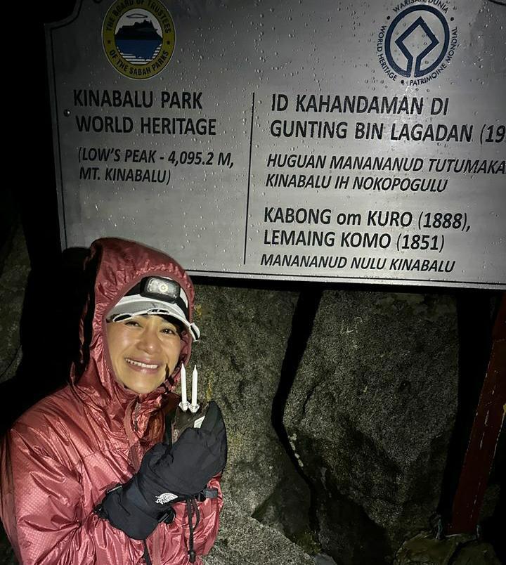 potret Farida Nurhan mendaki Gunung Kinabalu (instagram.com/farida.nurhan)