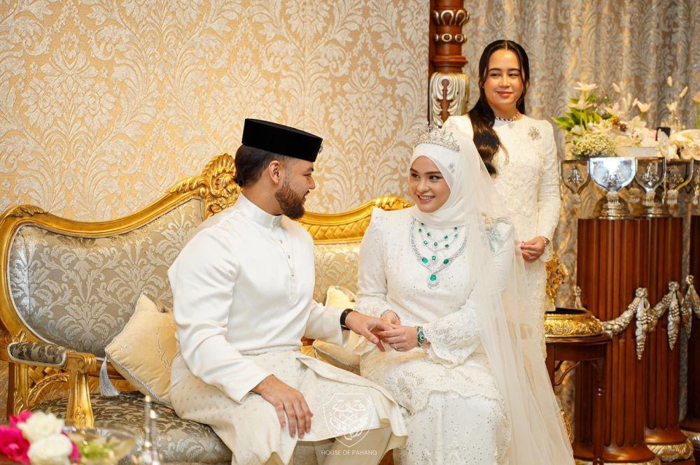 potret pernikahan putri Kerajaan Pahang Malaysia (instagram.com/houseofpahang)