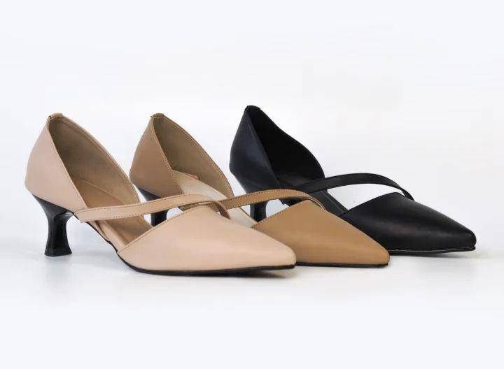 Polla Polly Cheryl Heels (lazada.co.id/polla polly)