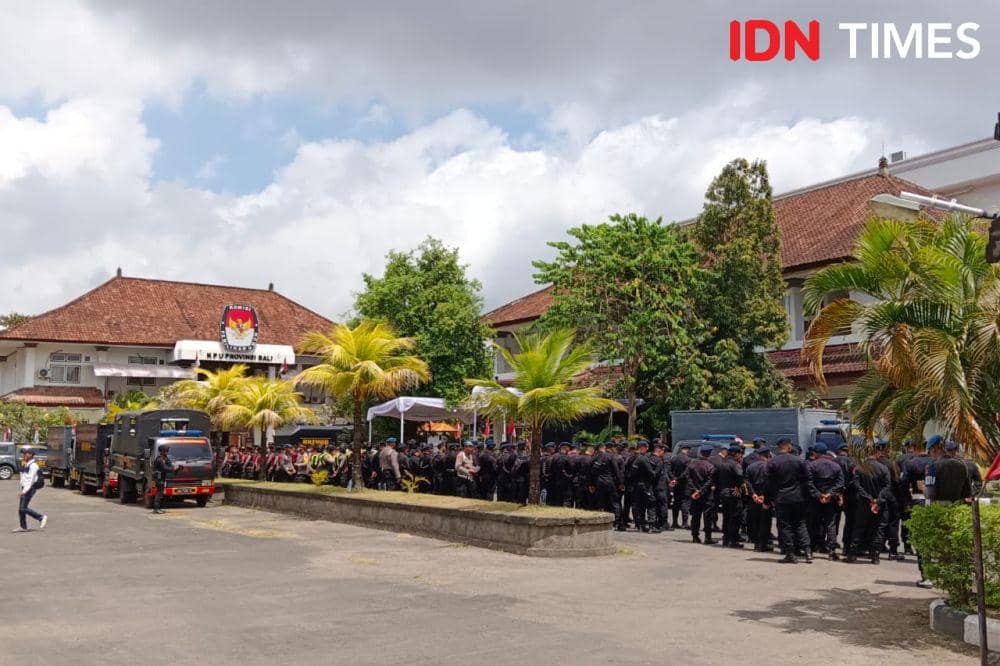 Pengamanan pemilu di Bali (IDN Times/Ayu Afria)