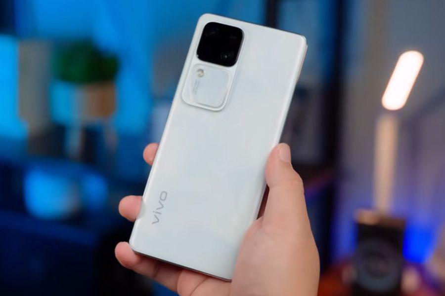 potret vivo V30 5G (dok. youtube.com/Bestindotech)