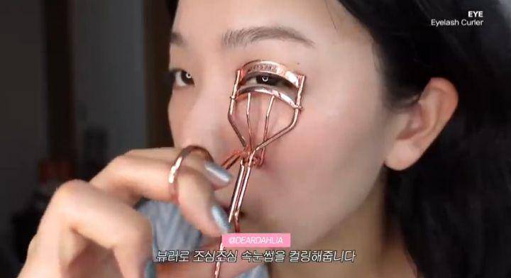 tutorial daily make up ala Seulgi Red Velvet (YouTube.com/Hi Seulgi)