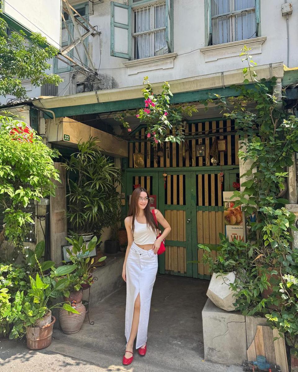 outfit Diana Flipo (instagram.com/dianaflipo)
