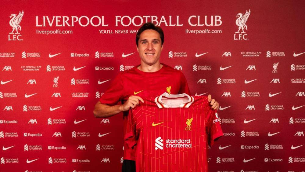 Federico Chiesa bergabung ke Liverpool. (liverpoolfc.com)