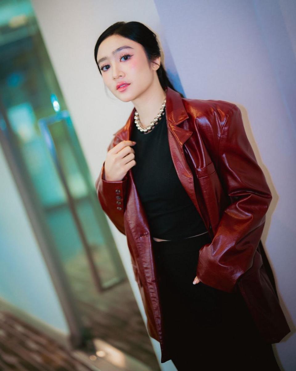 potret Febby Rastanty di press conference Seni Memahami Kekasih (instagram.com/febbyrastanty)