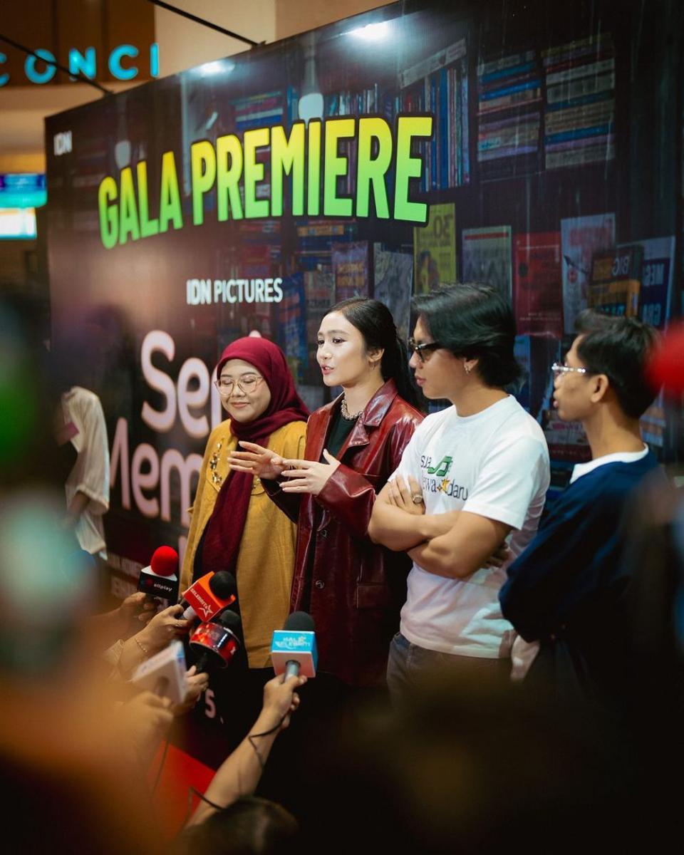potret Febby Rastanty di press conference Seni Memahami Kekasih (instagram.com/febbyrastanty)