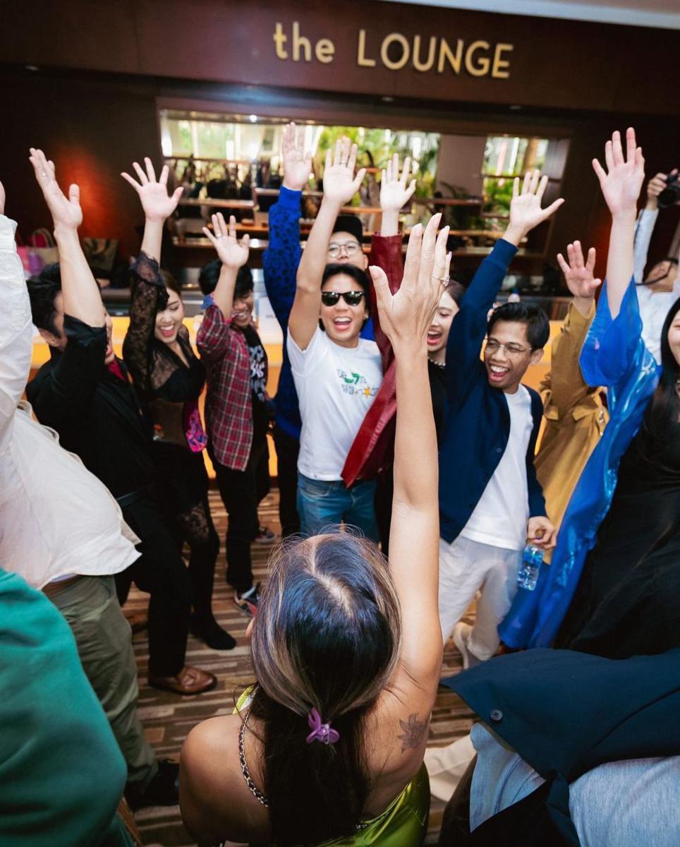 potret Febby Rastanty di press conference Seni Memahami Kekasih (instagram.com/febbyrastanty)