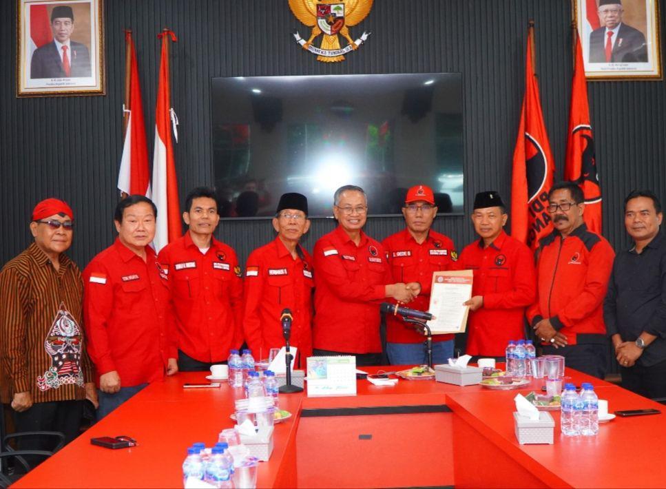 Terganjal Silon? Pendaftaran Paslon Dawam-Ketut di KPU Lamtim Memanas