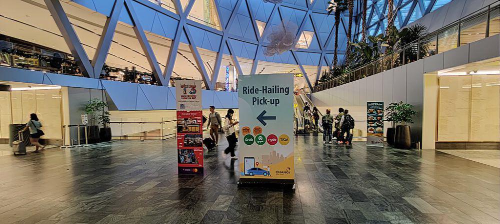 ilustrasi ride-hailing (commons.wikimedia.org/Exec8)