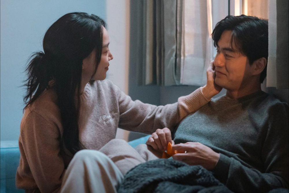 Potret Lee Jin Wook dan Shin Hye Sun di Still Cuts Perdana To My Haeri