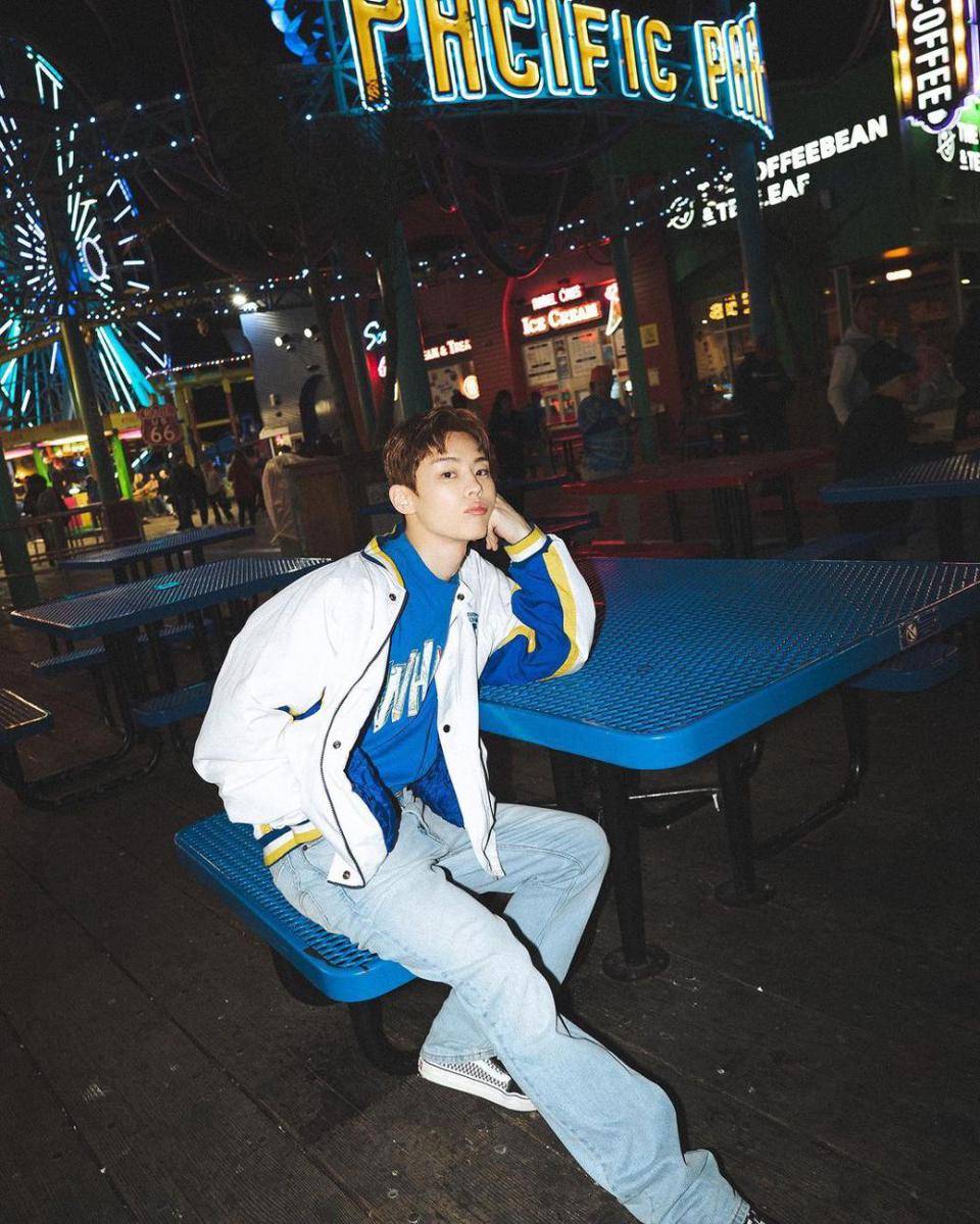 outfit denim ala Yoon Seobin (instagram.com/seobin.1214)