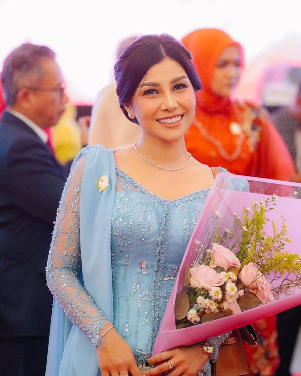 Nisya Ahmad saat Pelantikan Anggota DPRD. (instagram.com/nissyaa)