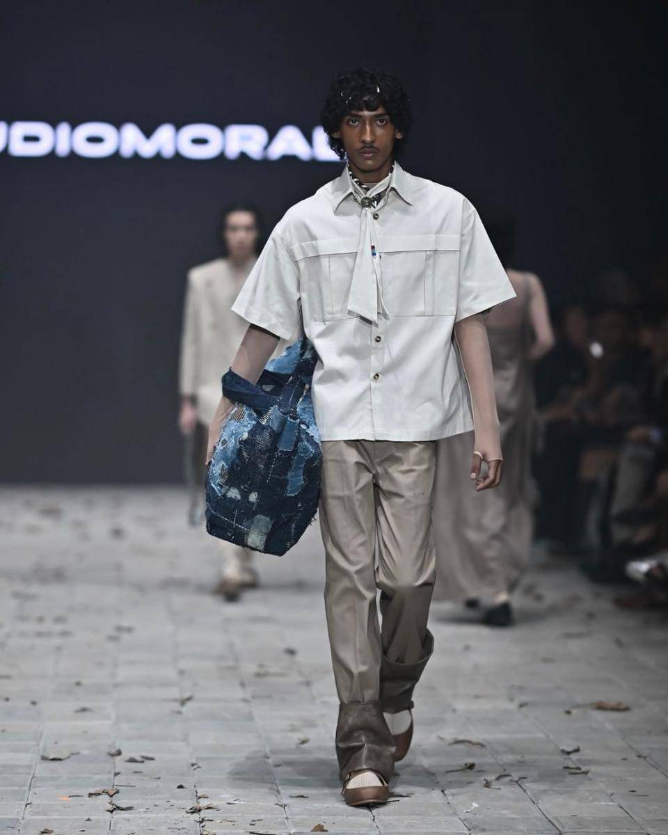 STUDIO MORAL di Plaza Indonesia Men's Fashion Week (instagram.com/plazaindonesia)