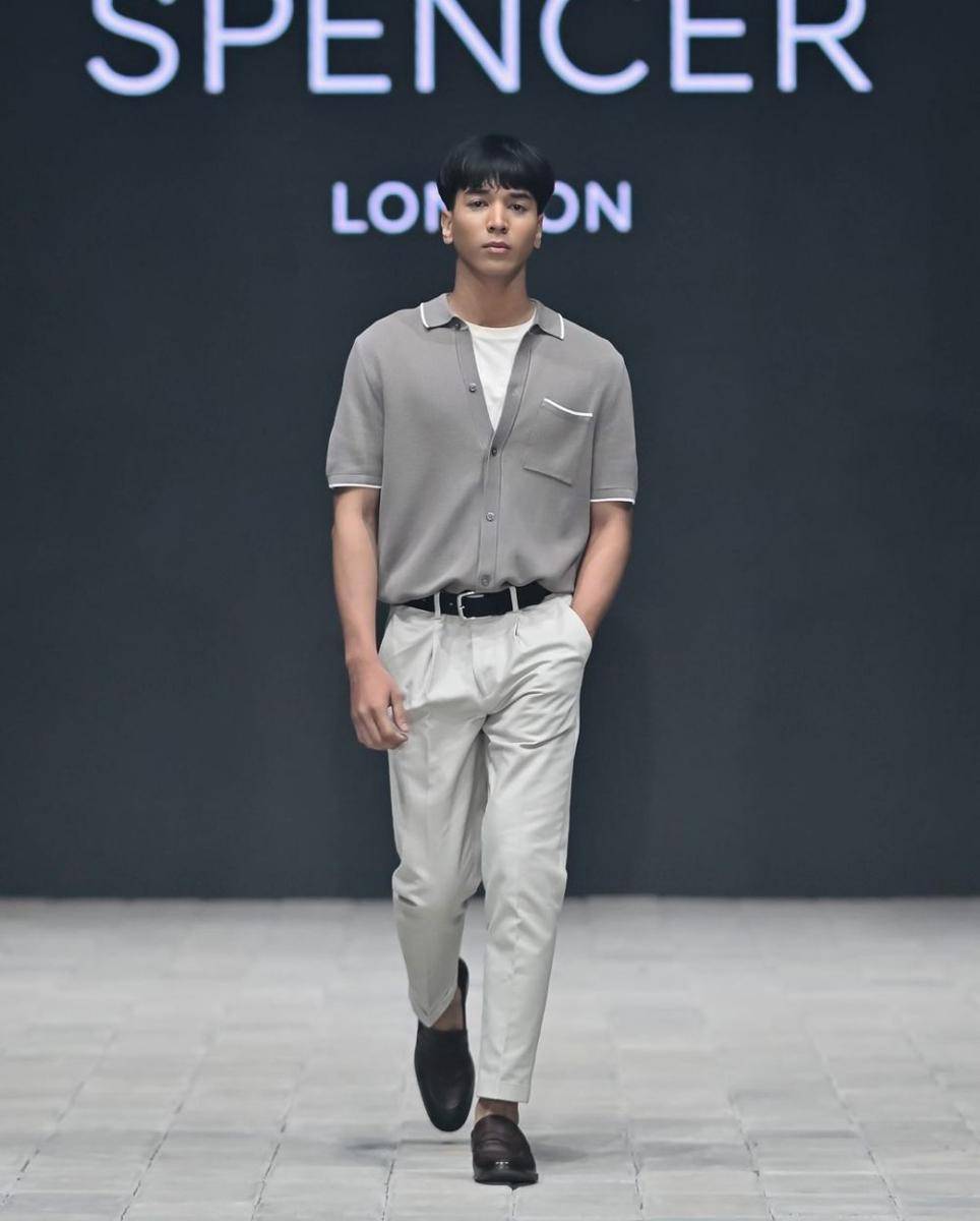 Marks and Spencer A/W '24 di Plaza Indonesia Men's Fashion Week (instagram.com/plazaindonesia)