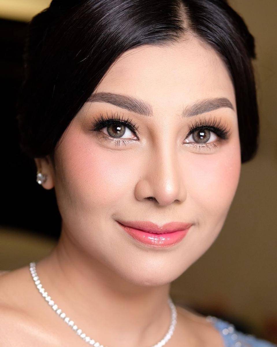 Nisya Ahmad saat Pelantikan Anggota DPRD. (instagram.com/nissyaa)
