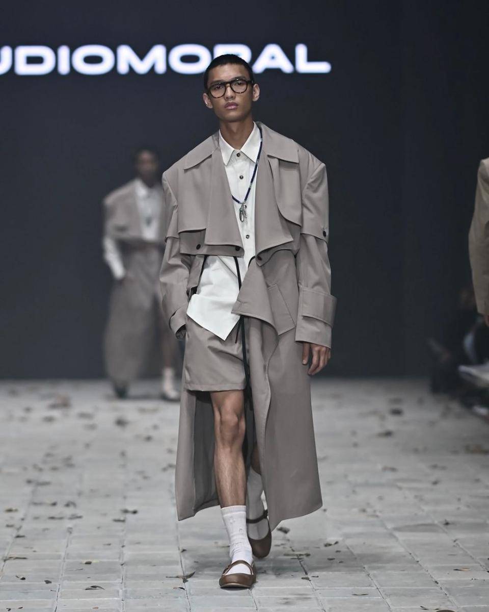 STUDIO MORAL di Plaza Indonesia Men's Fashion Week (instagram.com/plazaindonesia)