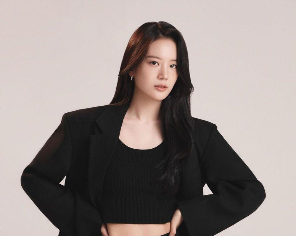 Jang Gyuri (instagram.com/gyurious_j)