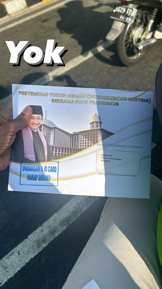potret Habib Jafar bertemu Paus Fransiskus (instagram.com/husein_hadar)