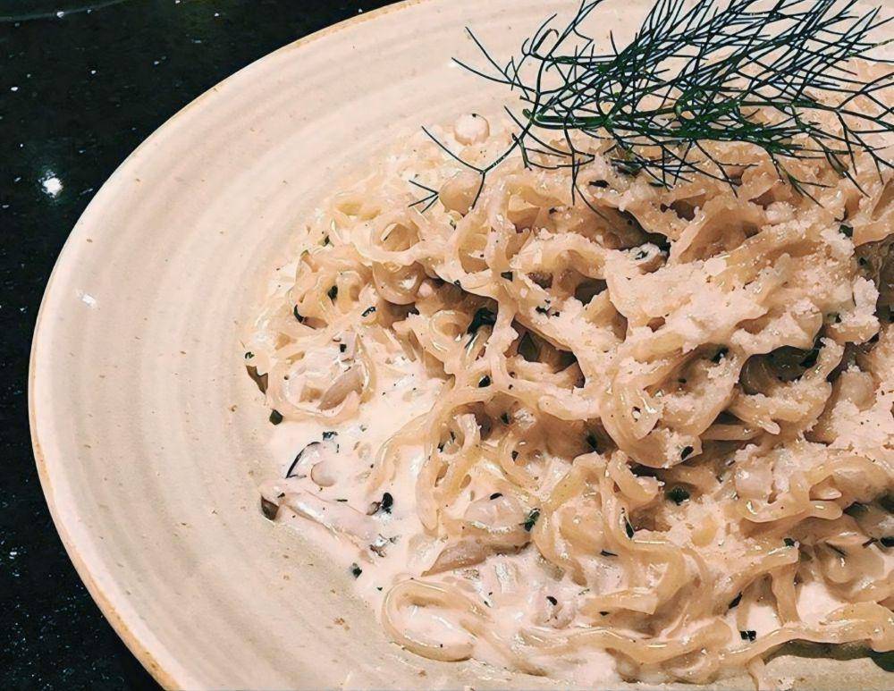 potret hidangan bakmi truffle (instagram.com/bottegaristorante)
