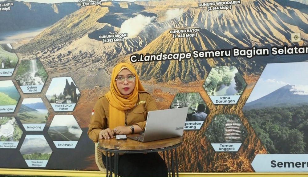 Kepala Bagian Tata Usaha BB TNBTS, Septi Eka Wardhani. (IDN Times/Rizal Adhi Pratama)