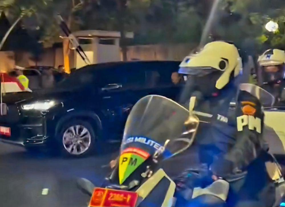 Tiba di Surabaya, Jokowi Masih Pakai Innova Zenix
