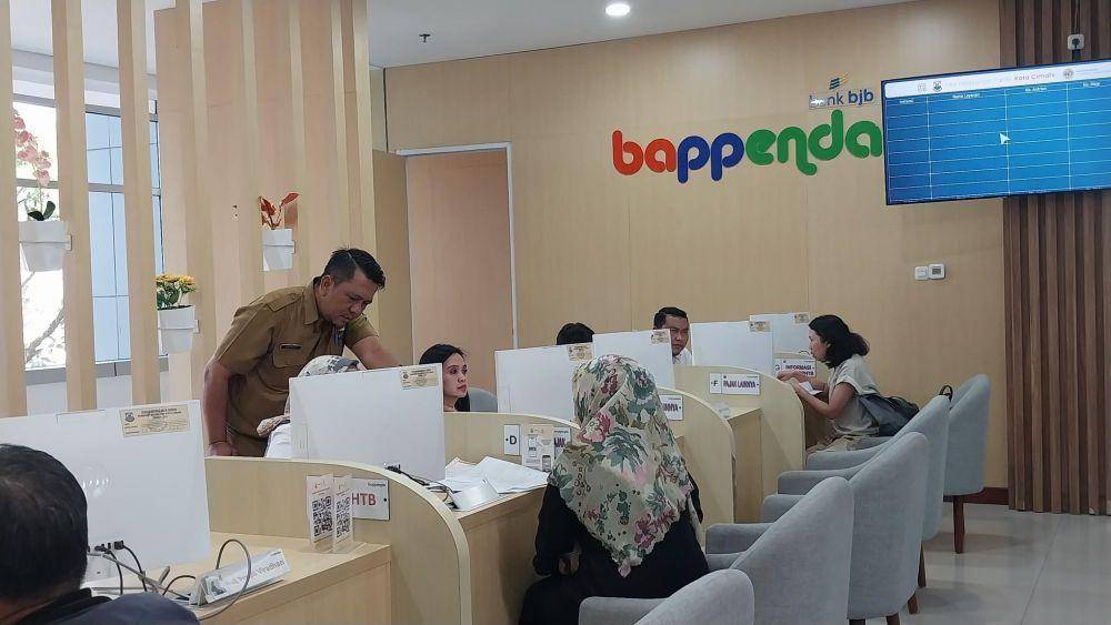 Pelayanan di Kantor Bappenda Kota Cimahi. (Dok/Istimewa)