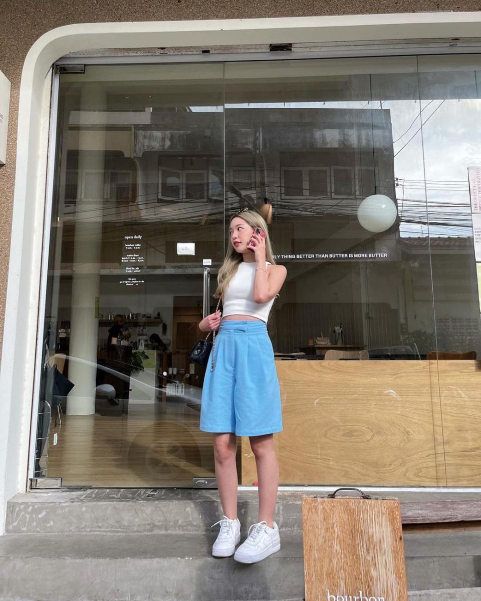 outfit Toey Prim (instagram.com/toeyprim)