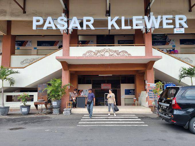 Pasar Klewer, Solo (google.com/maps/Domu Domu)