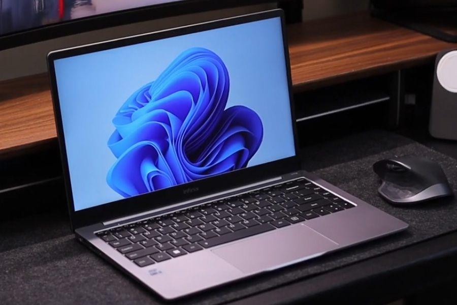 potret Infinix INBook X2 (dok. youtube.com/Kuliah Sore)