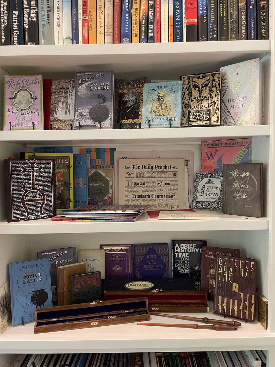 potret koleksi unik Harry Potter (reddit.com/user/Koplik393)