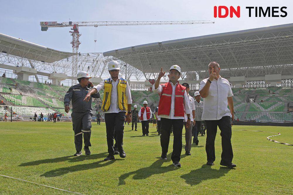 Potret Stadion Utama Sumut di Sport Centre Desa Sena, Kabupaten Deli Serdang, Sumut pada Kamis (5/9/2024). (IDN Times/Arifin Al Alamudi)