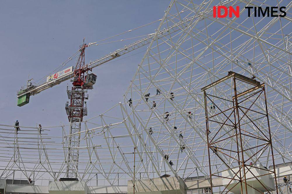 Potret Stadion Utama Sumut di Sport Centre Desa Sena, Kabupaten Deli Serdang, Sumut pada Kamis (5/9/2024). (IDN Times/Arifin Al Alamudi)