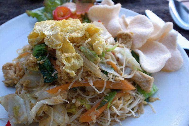 ilustrasi bihun goreng Jawa (flickr.com/Naotake Murayama)