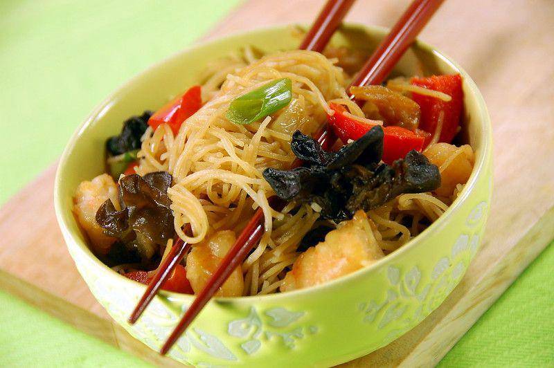 ilustrasi bihun goreng jamur (flickr.com/bundaagnes)