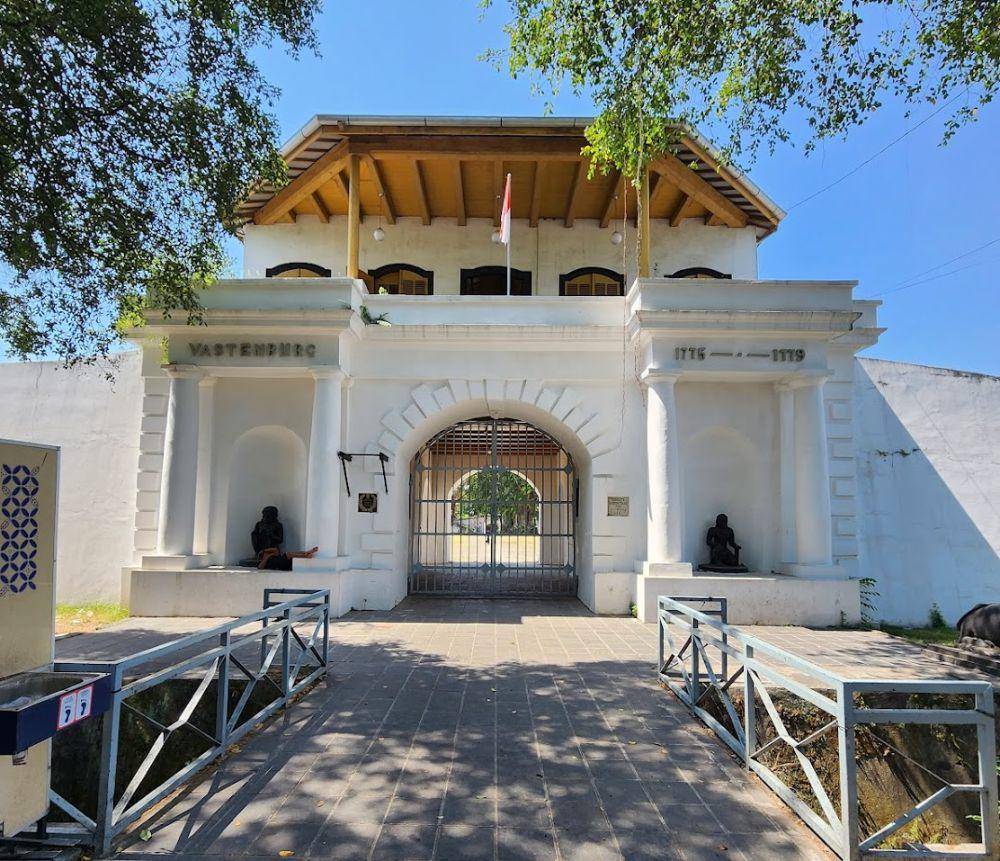 Benteng Vastenburg, Solo (google.com/maps/Richard Leong)