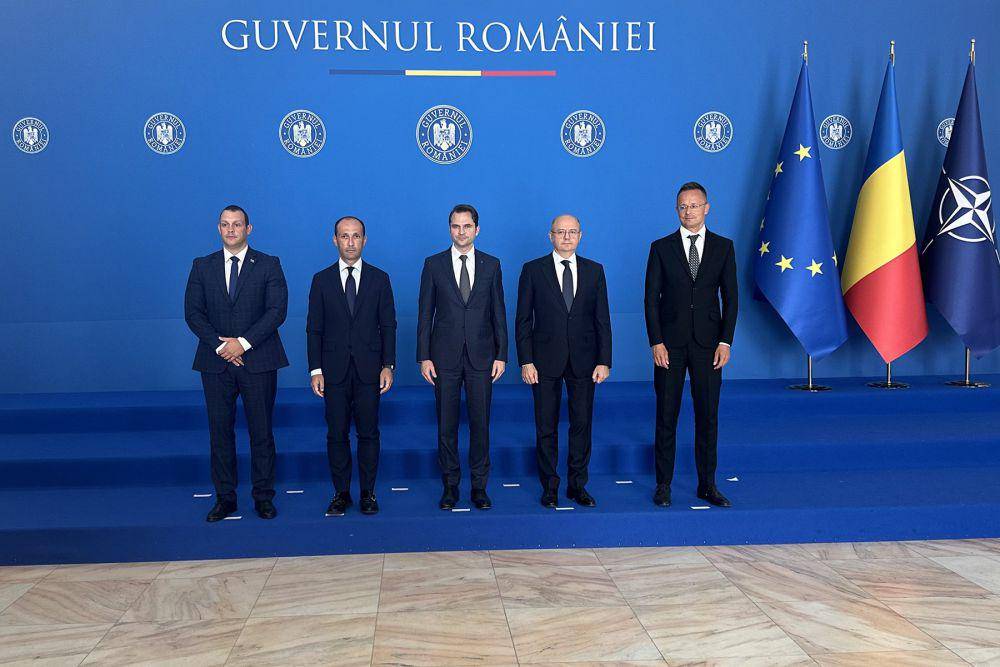 Pertemuan perwakilan dari Hungaria, Rumania, Bulgaria, Georgia, dan Azerbaijan di Bukares, Rumania. (x.com/ParvizShahbazov)