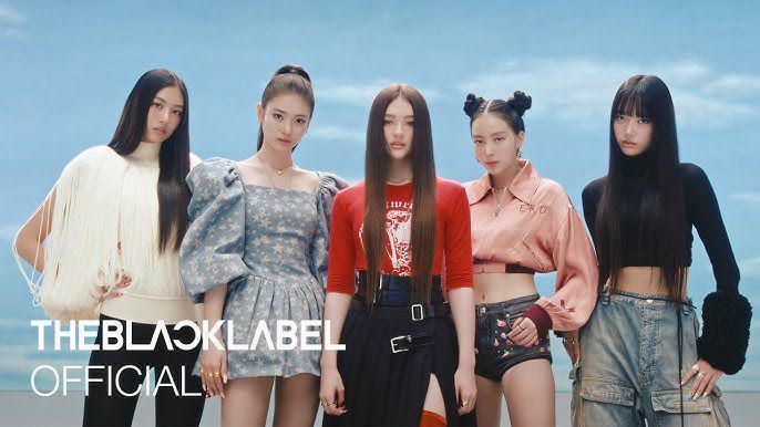 Girl Group Meovv bikin heboh