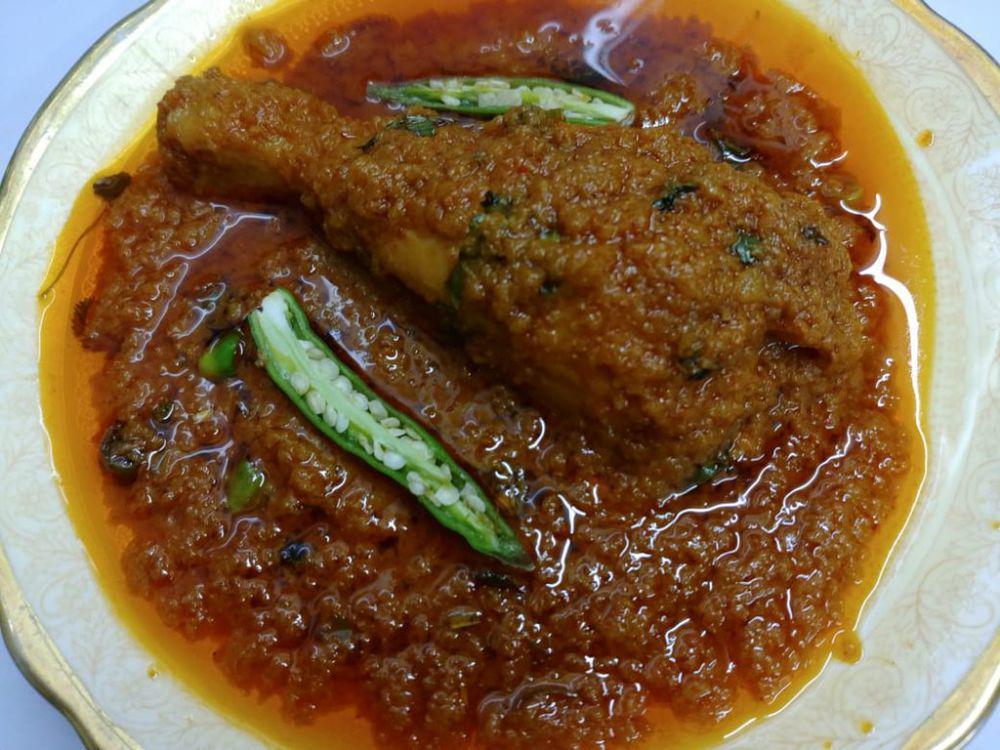 ilustrasi ayam mughlai (commons.wikimedia.org/Dreamsinfotech)
