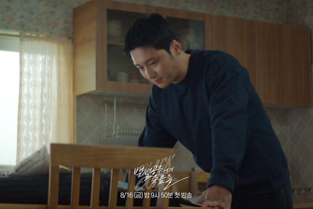 13 Titik Terang Kasus Pembunuhan yang Menyeret Jung Woo di Black Out
