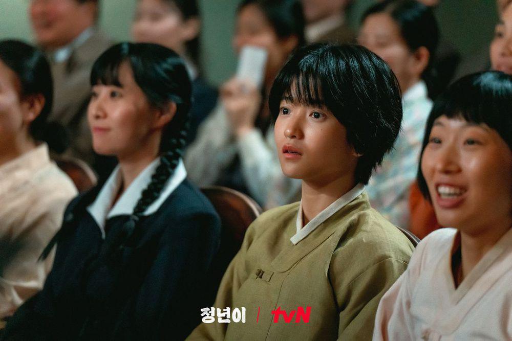 Still cut Jeong-Nyeon: The Star is Born (instagram.com/tvn_drama)