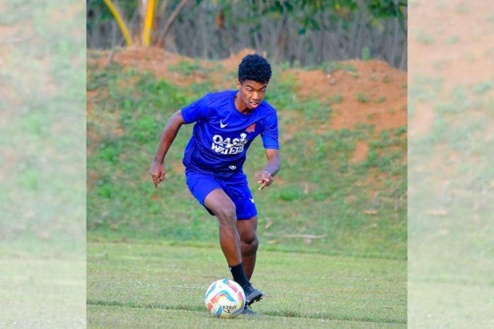 Prince Patrick Kallon, pemain pinjaman PSM Makassar, dalam salah satu sesi latihan Persijap Jepara pada 16 Agustus 2024. (Instagram.com/persijap_jepara)
