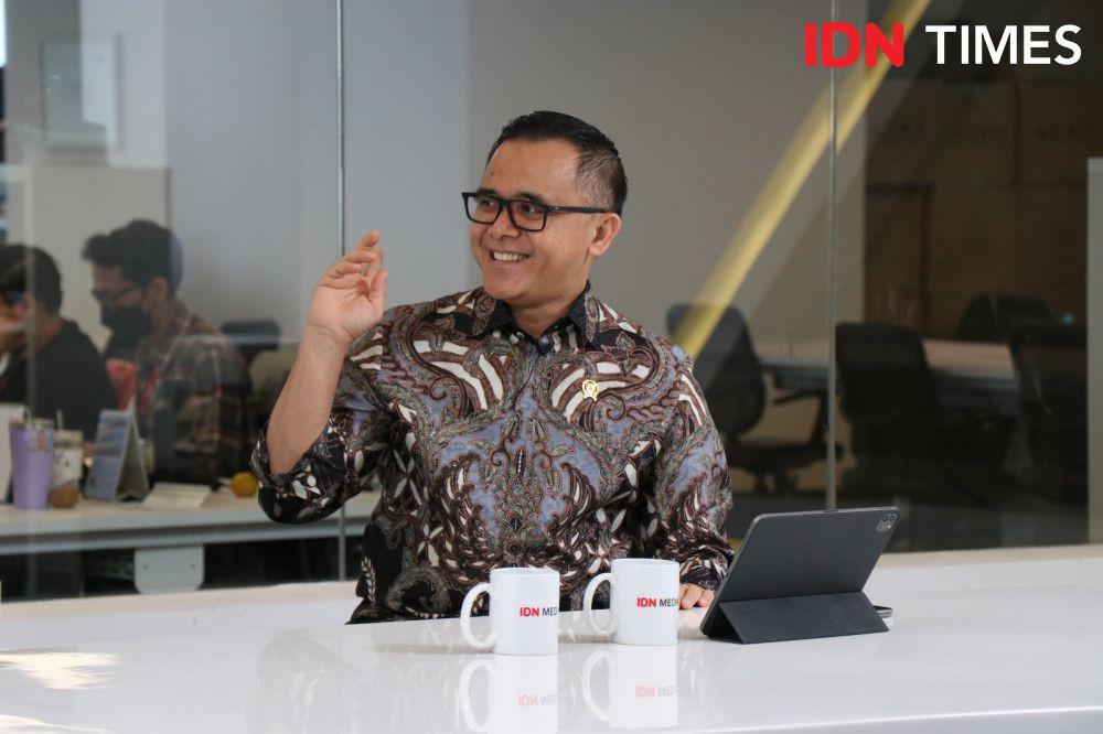 Menteri Azwar Anas Jadi Timses Risma-Hans