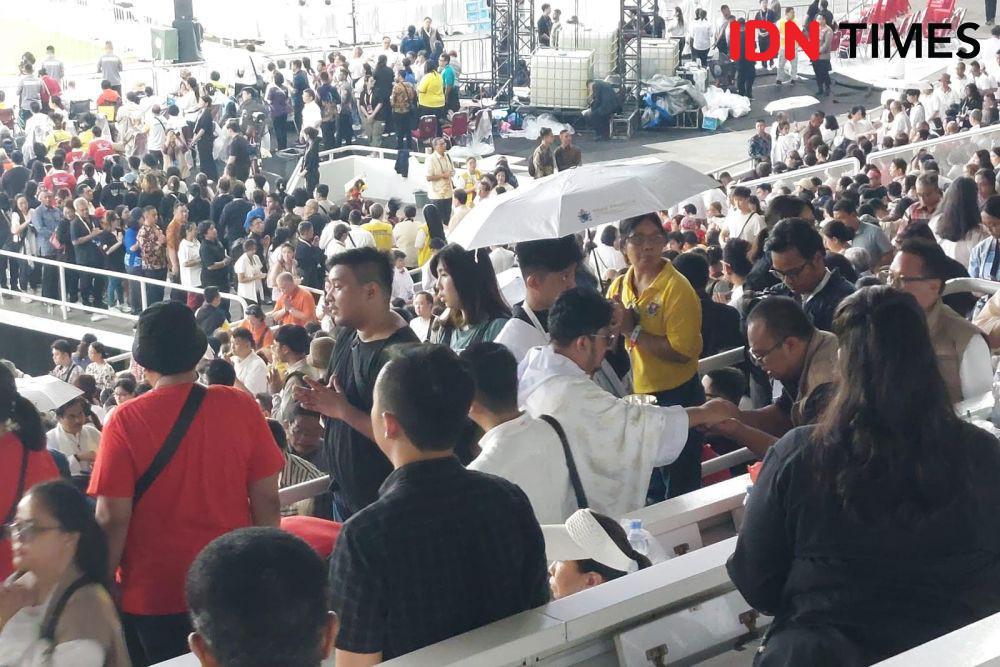 TOP 5: Berkat Roti Hosti Paus Fransiskus hingga Faisal Basri Meninggal